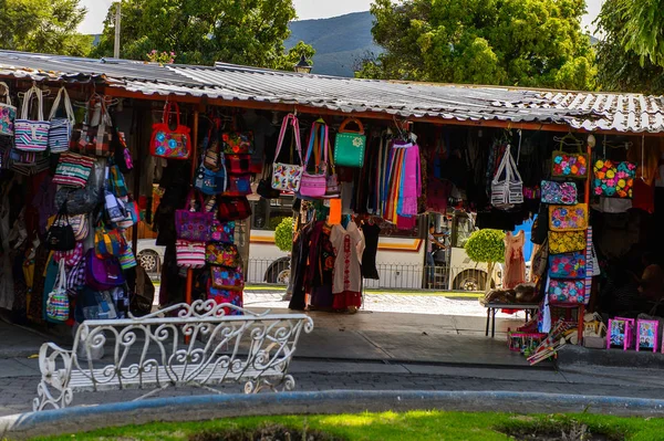 Tule Mexico Oct 2016 Mercado Con Los Souvenirs Ropa Mexicana — Foto de Stock