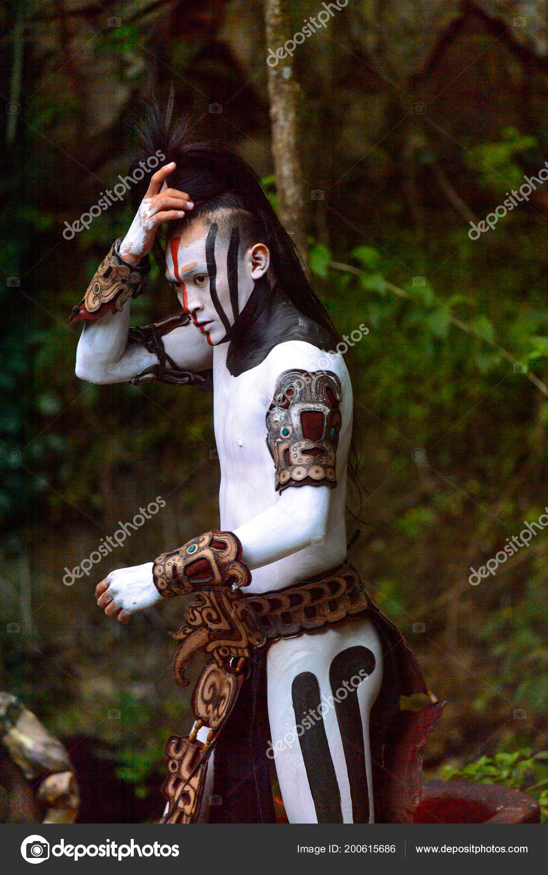 Xcaret Mexico Nov 2015 Unidentified Man Black White Body Paint