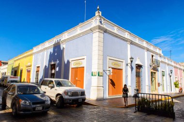 Palenque, Meksika - 4 Kasım 2016: Palenque, Meksika'daki evler. Chiapas eyaletinin en fakir şehridir..