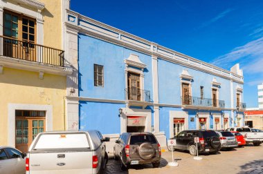 Palenque, Meksika - 4 Kasım 2016: Palenque, Meksika'nın mimarisi. Chiapas eyaletinin en fakir şehridir..