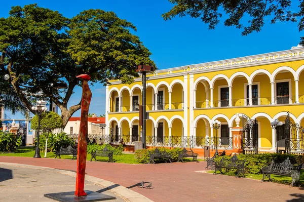 Palenque Mexico Nov 2016 Gul Byggnad Det Stora Torget Zocalo — Stockfoto