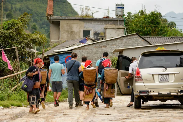 Phin Lao Cai Vietnam Sep 2014 Gente Identificada Red Dao — Foto de Stock