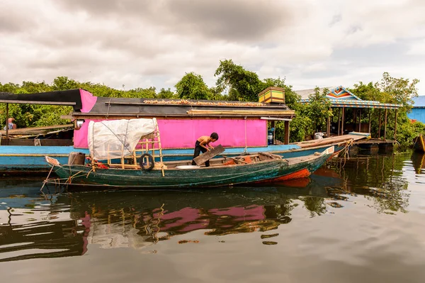 Lake Tonle Sap Combodia Sep 2014 Chong Knies Village Lago — Foto de Stock