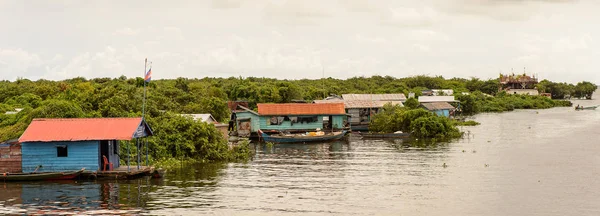 Lake Tonle Sap Combodia Sep 2014 Vista Una Aldea Flotante — Foto de Stock