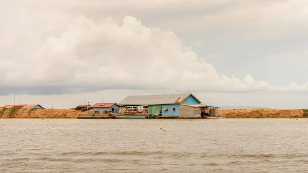 Lake Tonle Sap Combodia Sep 2014 Lake Tonle Sap Lago — Foto de Stock