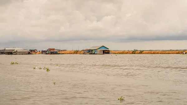 Lake Tonle Sap Combodia Sep 2014 Des Touristes Non Identifiés — Photo