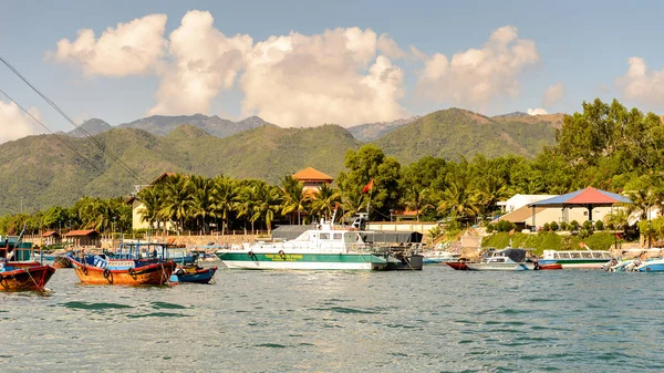 Nha Trang Vietnam Sep 2014 Kapal Pelabuhan Nha Trang Laut — Stok Foto