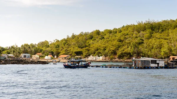 Nha Trang Vietnam Sep 2014 Une Des Îles Près Nha — Photo