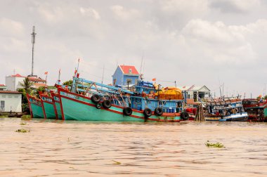 Tien Giang, Vietnam - 5 Ekim 2014: Güney Vietnam'da Mekong nehri. Mekong 12 en uzun nehir ve akar yalak Çin, Burma, Laos, Tayland, Kamboçya, Vietnam