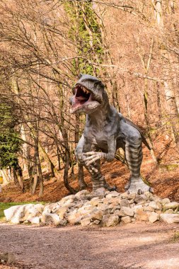 Bratislava, Slovakya - 18 Ekim 2015: Bratislava Dinopark Gigantosaurus, Slovakya. Bir f Bratislava, Slovakya popüler attections.