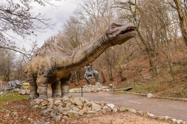 Bratislava, Slovakya - 18 Ekim 2015: Bratislava Dinopark, Slovakya. Bir f Bratislava, Slovakya popüler attections.