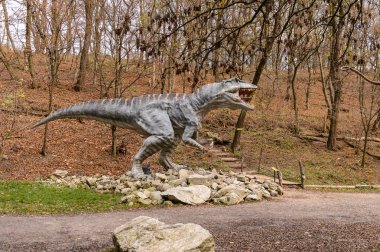 Bratislava, Slovakya - 18 Ekim 2015: Bratislava Dinopark Gigantosaurus, Slovakya. Bir f Bratislava, Slovakya popüler attections.