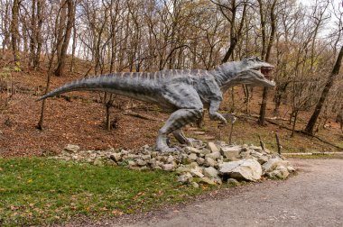 Bratislava, Slovakya - 18 Ekim 2015: Bratislava Dinopark Gigantosaurus, Slovakya. Bir f Bratislava, Slovakya popüler attections.