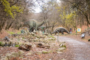 Bratislava, Slovakya - 18 Ekim 2015: Bratislava Dinopark, Slovakya. Bir f Bratislava, Slovakya popüler attections.