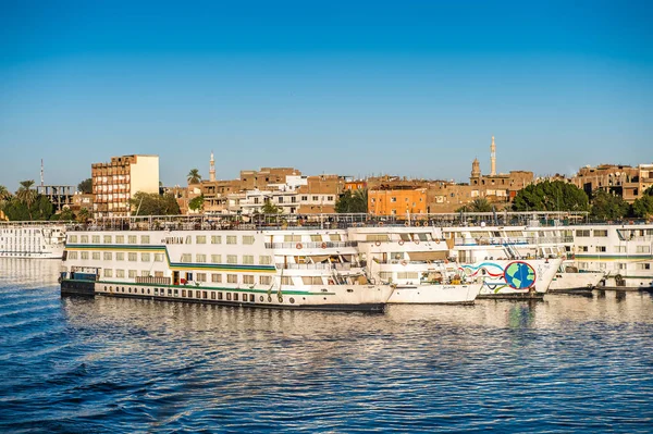 Luxor Egypt Nov 2014 Touristic Boat River Nile Luxor Nile — Stock Photo, Image