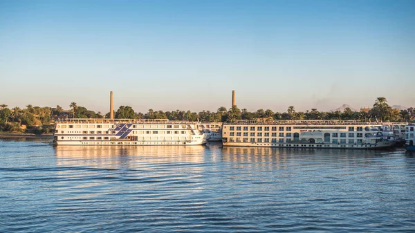 Luxor Egito Nov 2014 Cruzador Turístico Rio Nile Nilo Tem — Fotografia de Stock