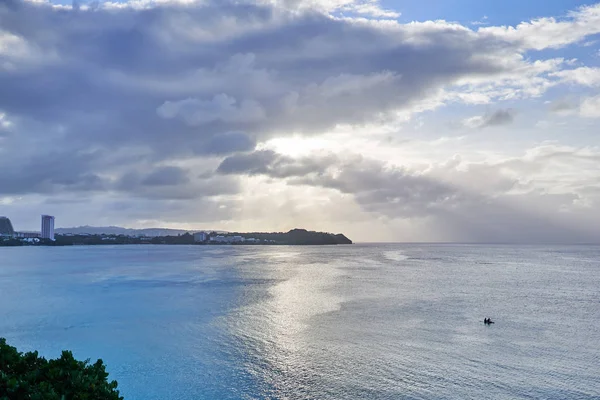 Zonsondergang Zeegezicht Van Tumon Bay Guam Van Een Hoog Uitkijkpunt — Stockfoto