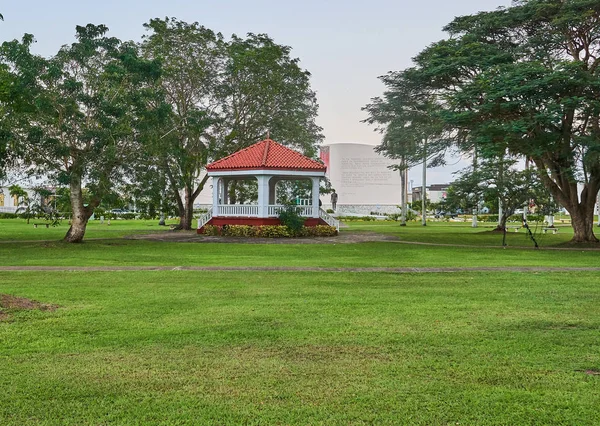 Gazebo Plaza Espana Hagatna Guam — Foto de Stock