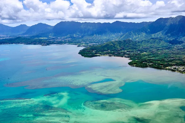 Een Luchtfoto Van Oostelijke Kust Van Het Eiland Ahu Hawaï — Stockfoto