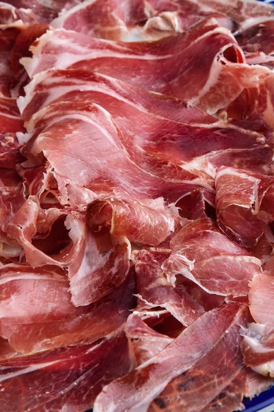 Prosciutto Serrano Tagliato Strisce Sottili — Foto Stock