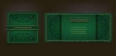 Koyu yeşil ve altın renginde vintage kart ve lüks süs mandala tasarım arka plan.