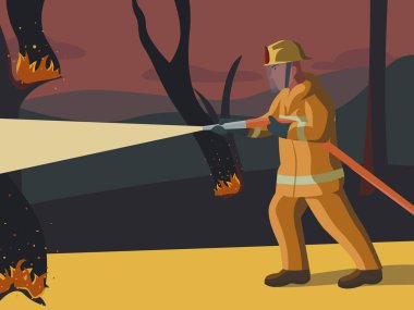İtfaiyeci ormanda yangın söndürdü