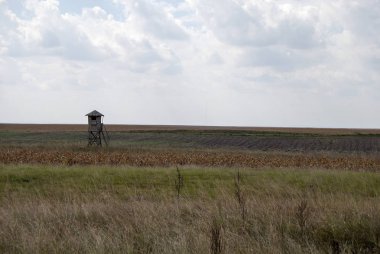 Ahşap gözetleme kulesi 2 ile manzara