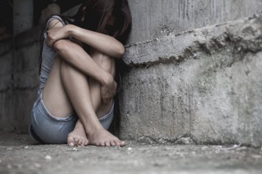 Kadınlara, Dünya Kadınlar günü üzgün, anti-ticareti ve durdurma şiddet oturan kadın
