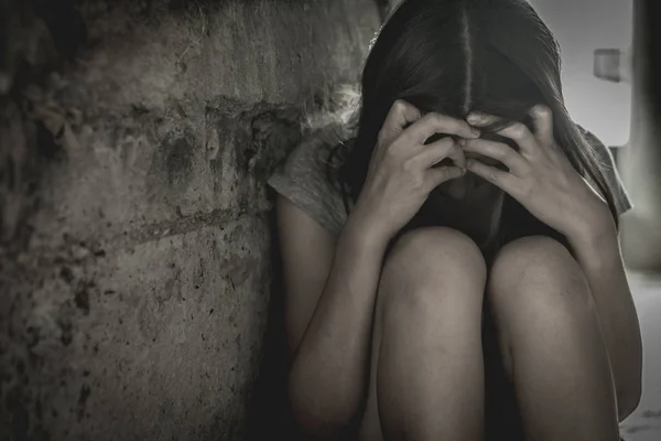 Women Sit Sad Because Being Tempted Rape Trafficking Stopping Violence — Stock Photo, Image