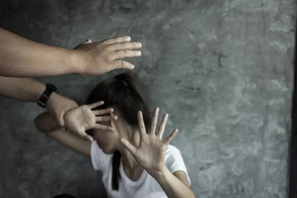 Чоловіки Жорстоко Напад Жінок Стоп Сексуальних Знущань Боротьби Торгівлею Людьми — стокове фото