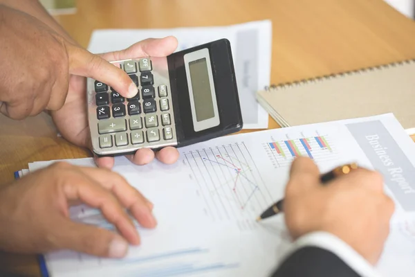 Equipo Negocios Con Documentos Que Tienen Discusión Oficina Proceso Trabajo — Foto de Stock