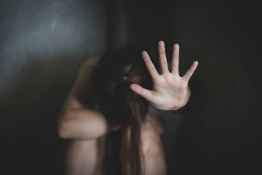 Kadınlar kölelik, kadınlara yönelik şiddete karşı el kaldırma, imaj bulanıklığı, uluslararası kadınlar günü