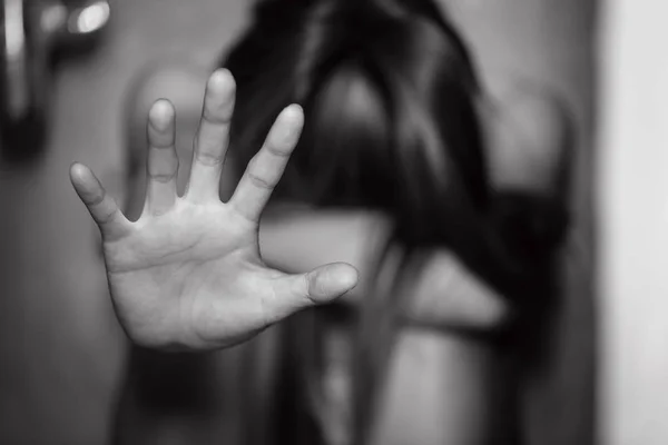 Donne Bondage Alzare Mani Contro Violenza Contro Donne Immagine Sfocata — Foto Stock