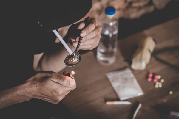 Adolescente Está Tomando Heroína Viciado Drogas Doença Não Drogas Conceito — Fotografia de Stock