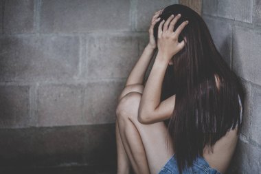 Kadına yönelik şiddet ve cinsel istismar kadın, Aile içi şiddet, anti-ticareti ve kadınlara, çürükler kadınla şiddet durdurma durdurmak ve aile içi şiddet tecavüz yara.