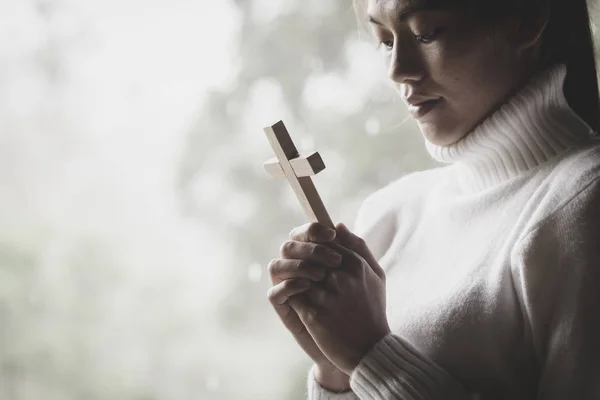 Human Hand Holds Cross Eucharist Therapy Bless God Helping Repent — Stock Photo, Image