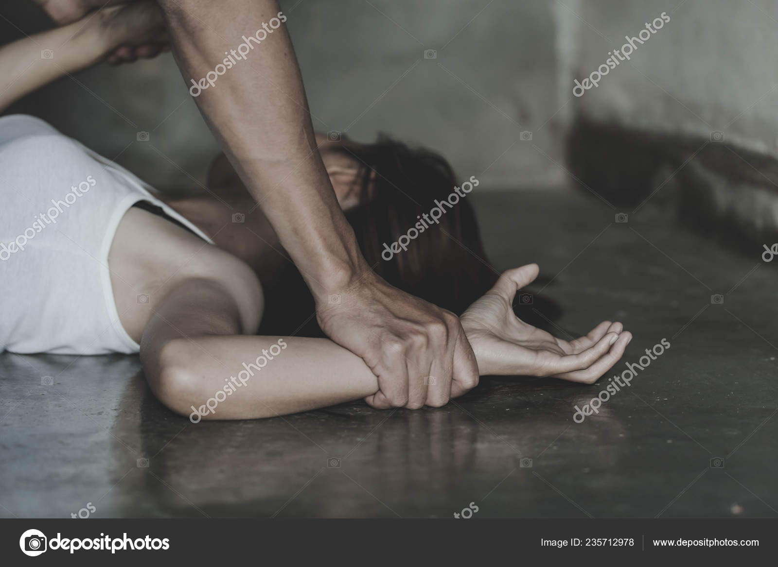 Close Man Hands Holding Woman Hands Rape Sexual Abuse Domestic Stock Photo  by ©Tinnakorn 235712978