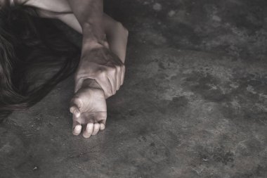 Bir erkeğin el ele tutuşması tecavüz ve cinsel taciz için el ele tutuşması tecavüz ve cinsel taciz kavramı için el ele tutuşması, cinsel istismar bir sorun veya sosyal konudur..