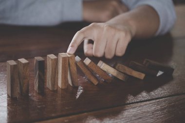 Para yatırım risk kavramı. mülkiyet haklarının güvenlik. mevduat ve yatırım koruması. Aile, ev. 