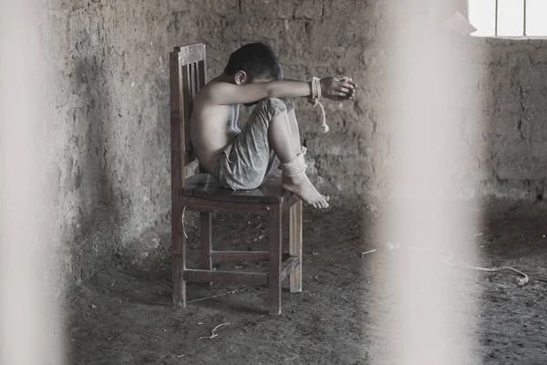 Gyermek Kezét Kötve Kötél Emberi Jogok Áldozatok Emberkereskedelem Erőszak Gyermekek — Stock Fotó