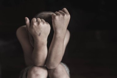 Durmak kötüye şiddet, çocukların şiddet ve istismar kavramı