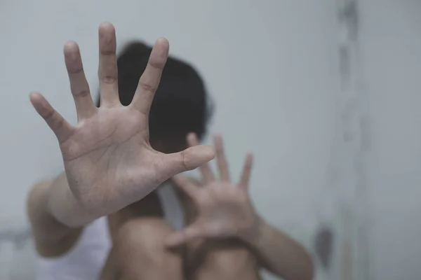 Fermare le molestie sessuali e la violenza contro le donne, stupro e sessualità — Foto Stock