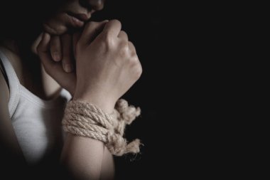  Kadınlara karşı şiddeti durdurma kavramı ve insan