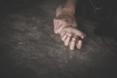 Kadınlara tecavüz eden erkekler, ev içi şiddet, Sexu konsepti