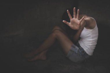 Kadın şiddeti ve istismar kavramı. Kadına yönelik şiddeti durdurun, 