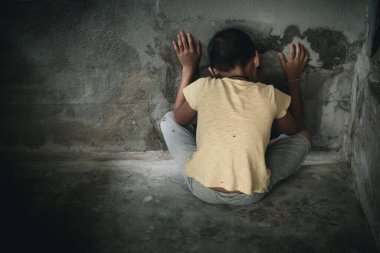 Çocuk şiddeti ve suistimal konsepti, şiddete son verme ve istismar edilen çocuklar, insan hakları ihlalleri, insan kaçakçılığı