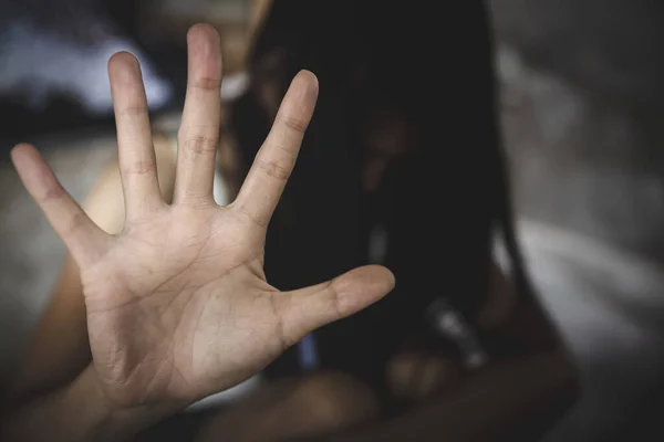 Женщины Поднимают Руки Против Наркотиков Прекращают Насилие Отношении Женщин Насилуют — стоковое фото