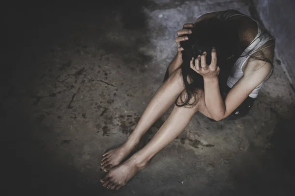 Frauen Die Sich Einsam Und Traurig Fühlen Psychische Und Psychische — Stockfoto