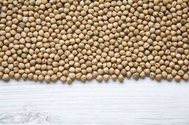 Nohut beyaz yüzey, kopya alanı üzerinde kurumuş. Gelen yukarıdaki üstten görünüm.