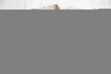 Pancar suyu cam, yan görünüm.